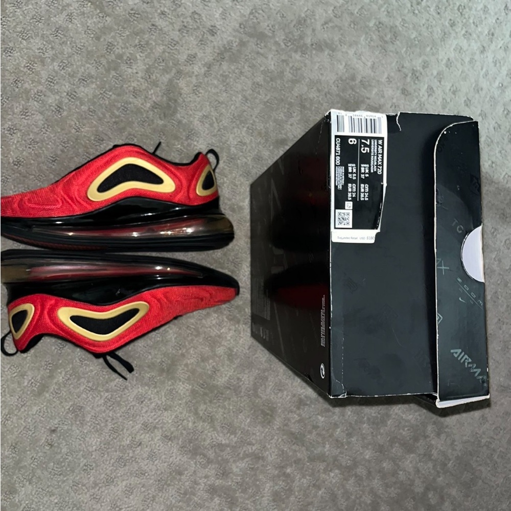 Women air max 270 size 7.5